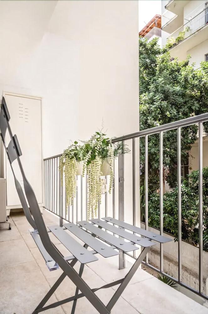 Chic Flat In Kolonaki Next To American Embassy Athena Bagian luar foto