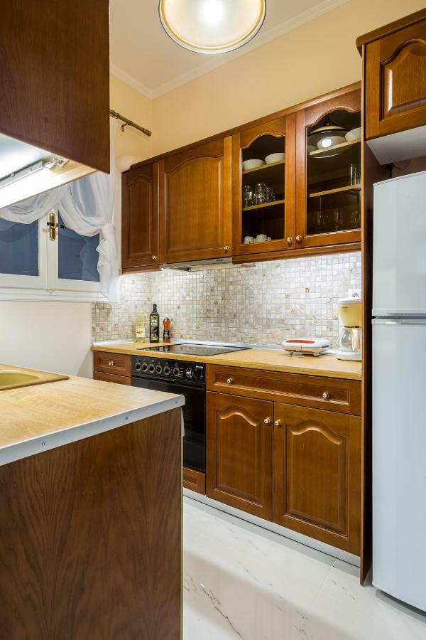 Chic Flat In Kolonaki Next To American Embassy Athena Bagian luar foto